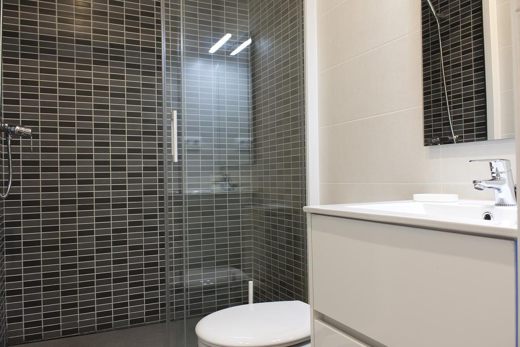 Flateli Roger 6 Apartment Barcelona Ngoại thất bức ảnh