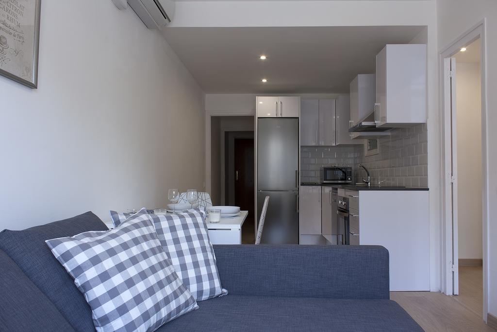 Flateli Roger 6 Apartment Barcelona Ngoại thất bức ảnh