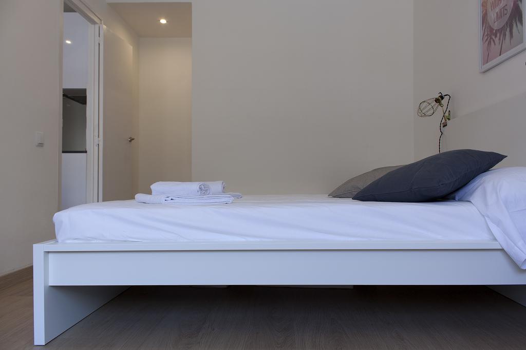Flateli Roger 6 Apartment Barcelona Ngoại thất bức ảnh